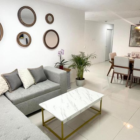 Suite Jacarandas 103 Guadalajara Esterno foto